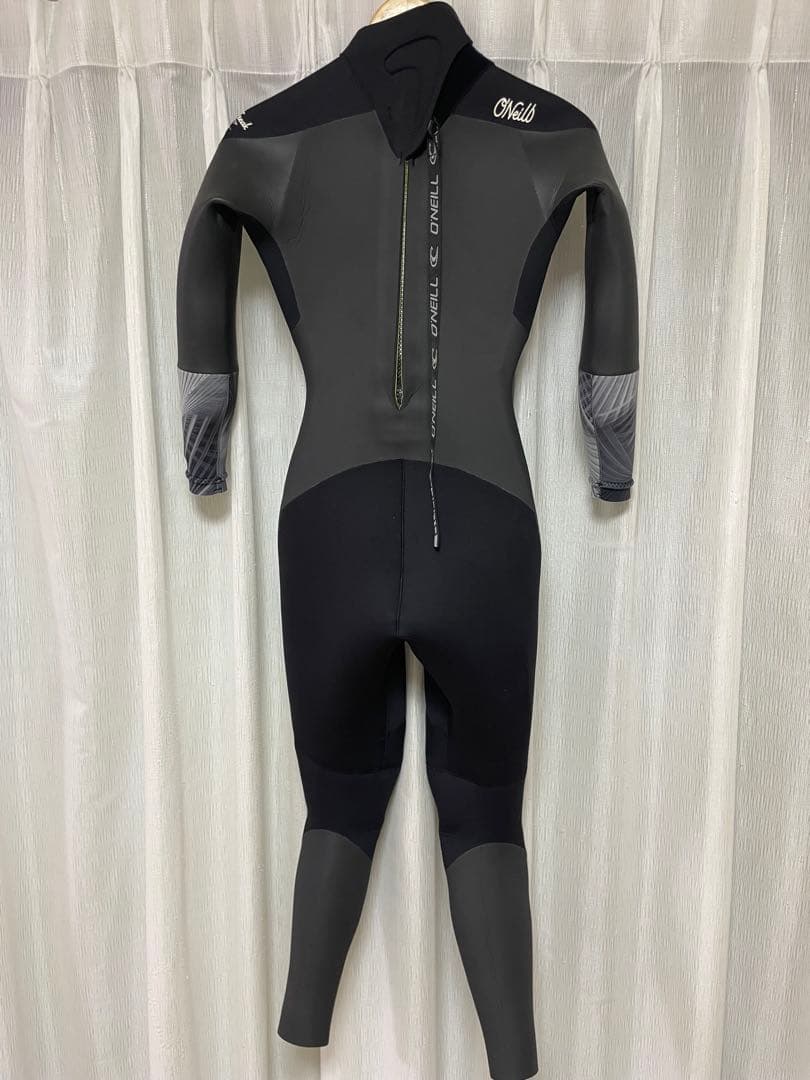 オニール　スーパーフリーク ウィメンズ ウエットスーツ バックジップ 5x3mm