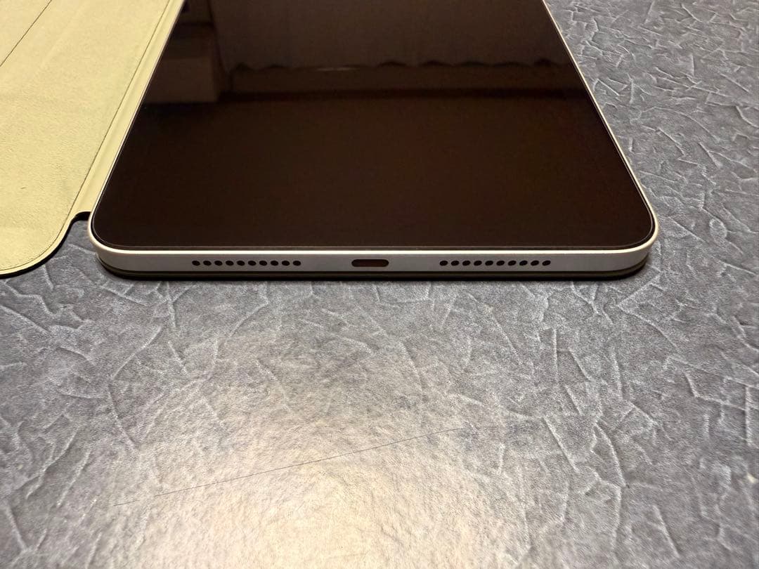 iPad mini 第7世代 256GB Wi-Fiスターライト