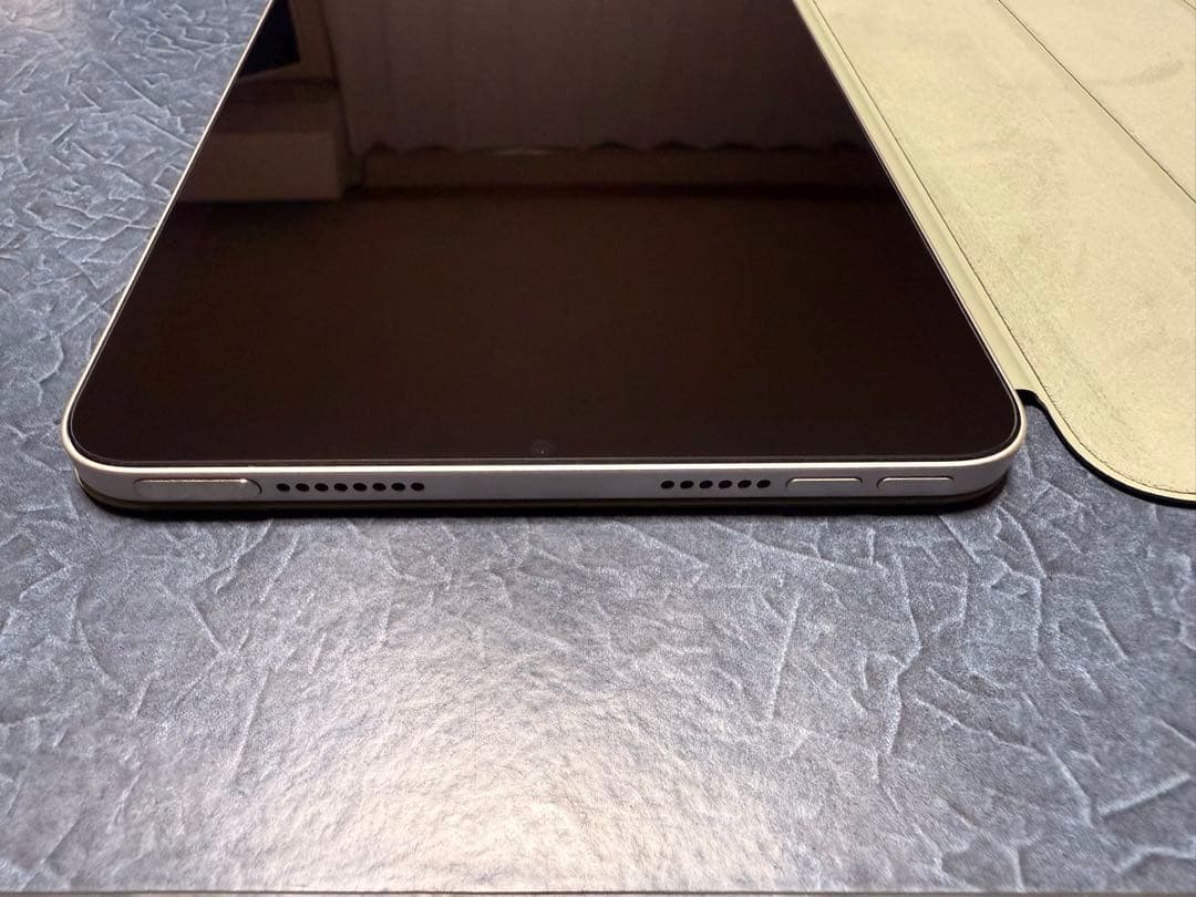 iPad mini 第7世代 256GB Wi-Fiスターライト