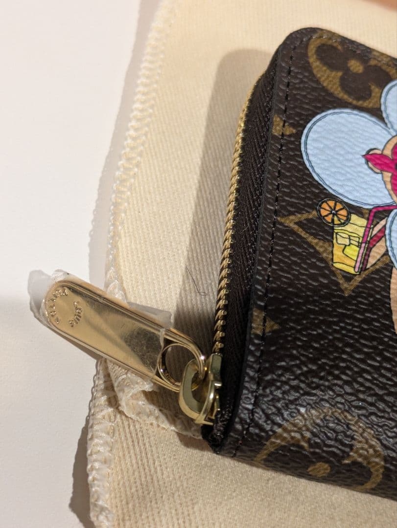 ※新品未使用※ルイヴィトン ジッピーパース ヴィヴィエンヌ