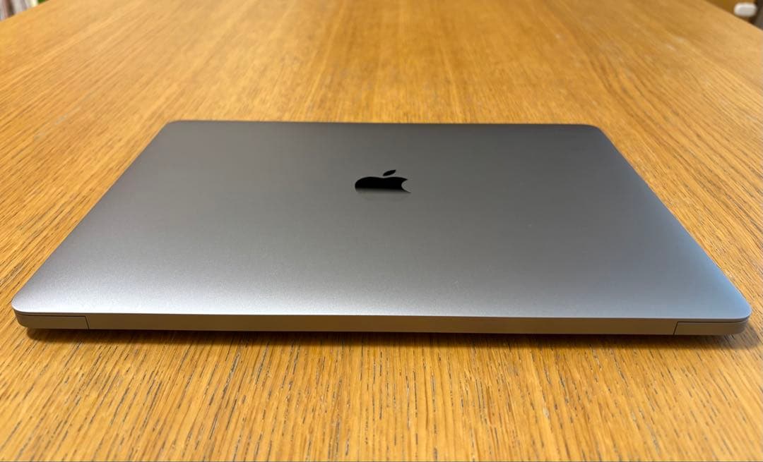 M1 Apple MacBook Air本体 8GM 256GB
