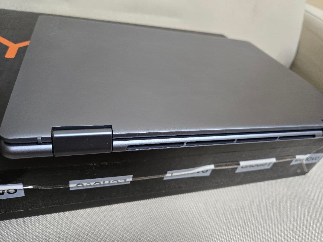 美品Lenovo Yoga 770 有機EL 2-in-1AMD Ryzen 7