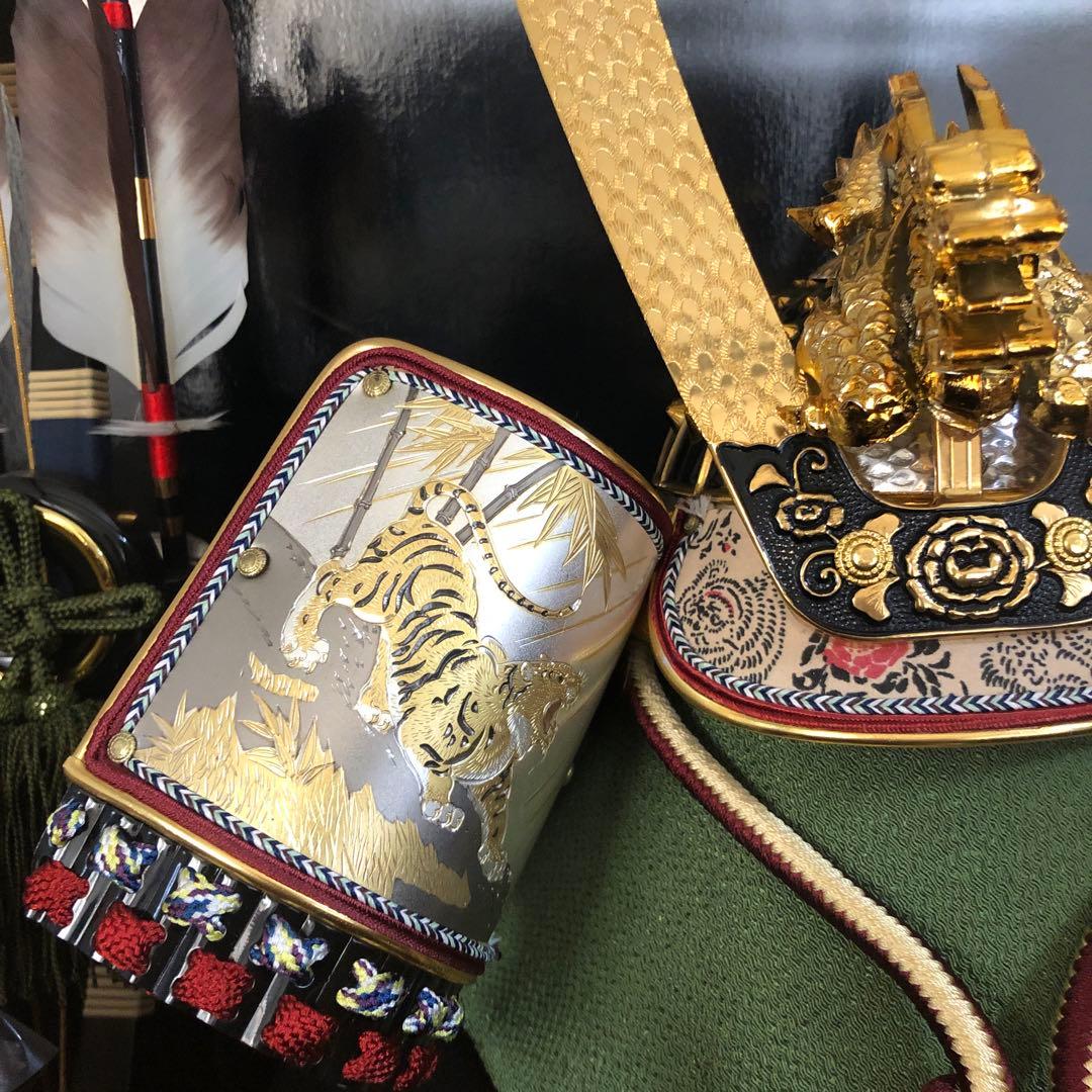 ♡美品♡五月人形 端午の節句 御兜飾 徳峰 ガラスケース入りオルゴール付き