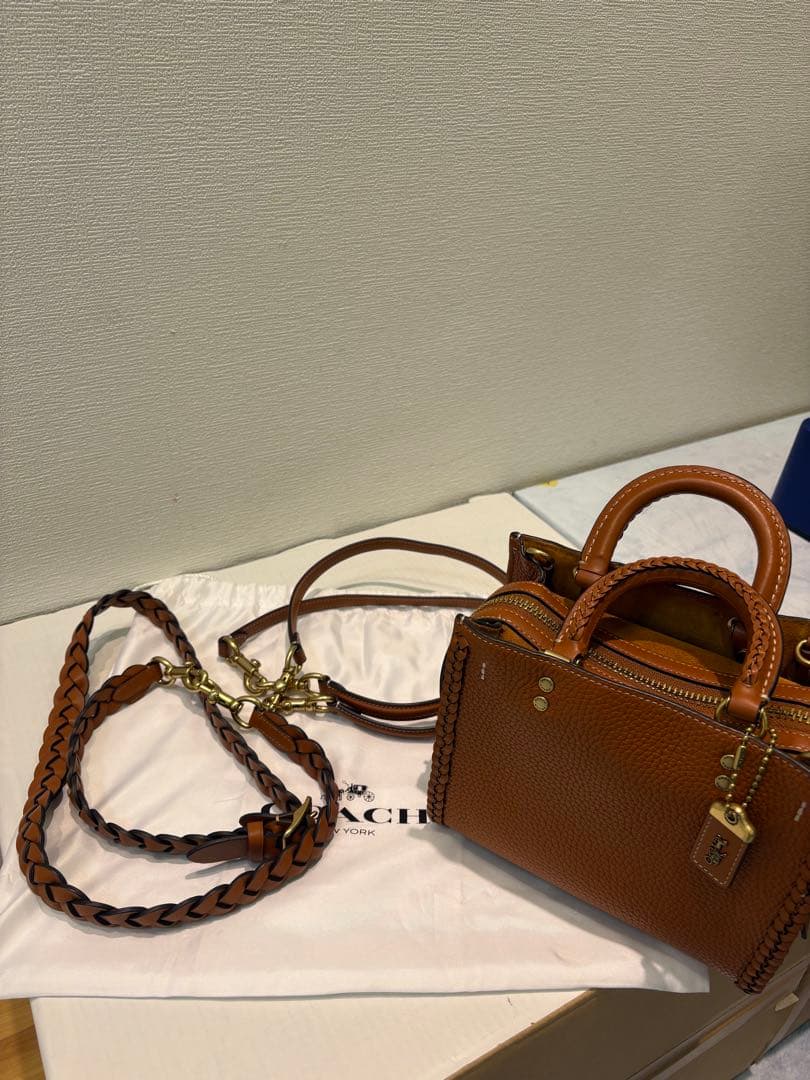 COACH ローグ　ハンドバッグ　美品