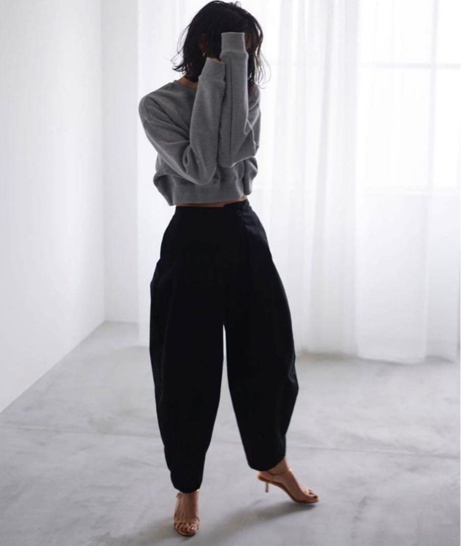 Nala コクーンチノパンツ　S