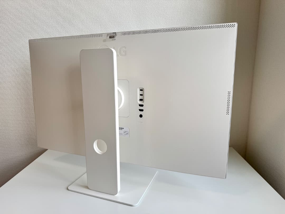 ディスプレイ・モニター本体 LG MyView Smart Monitor 4K IPS 32SR83U-W