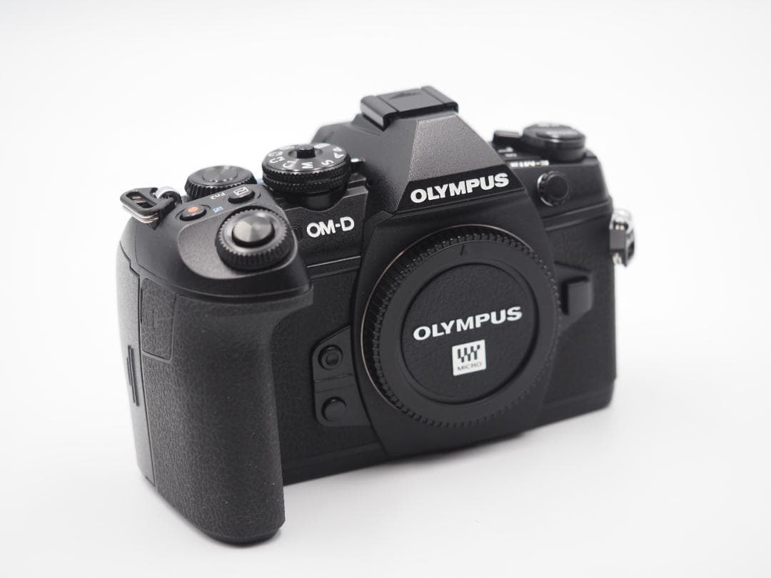 【値引き不可】OLYMPUS OM-D E-M1MARKⅡ