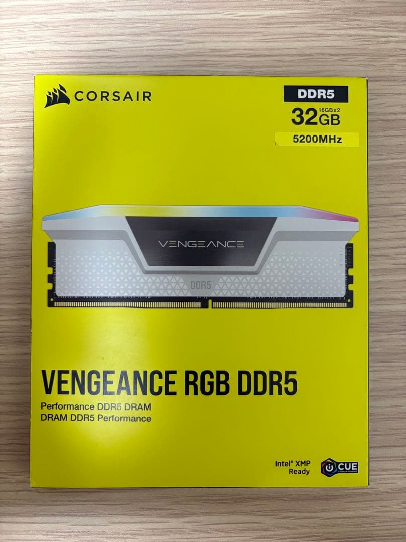 メモリー CORSAIR VENGEANCE RGB DDR5 32GB 5200MHz
