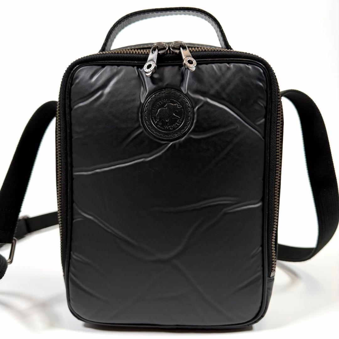 【極美品】ハンティングワールド　ショルダーバッグ　2way バチューサーパス　黒