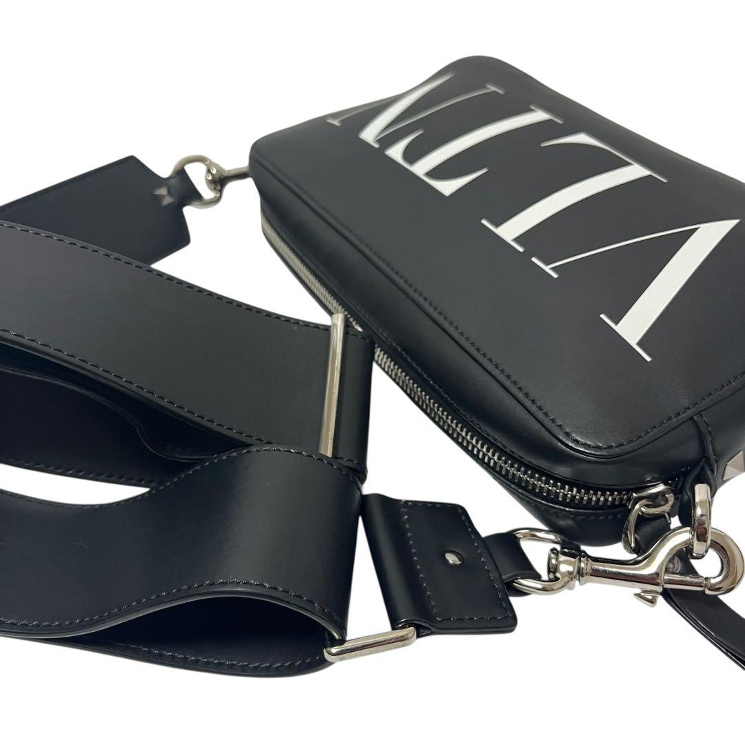 専用　VALENTINO VLTN クロスボディ　ショルダーバッグ　ボディバッグ