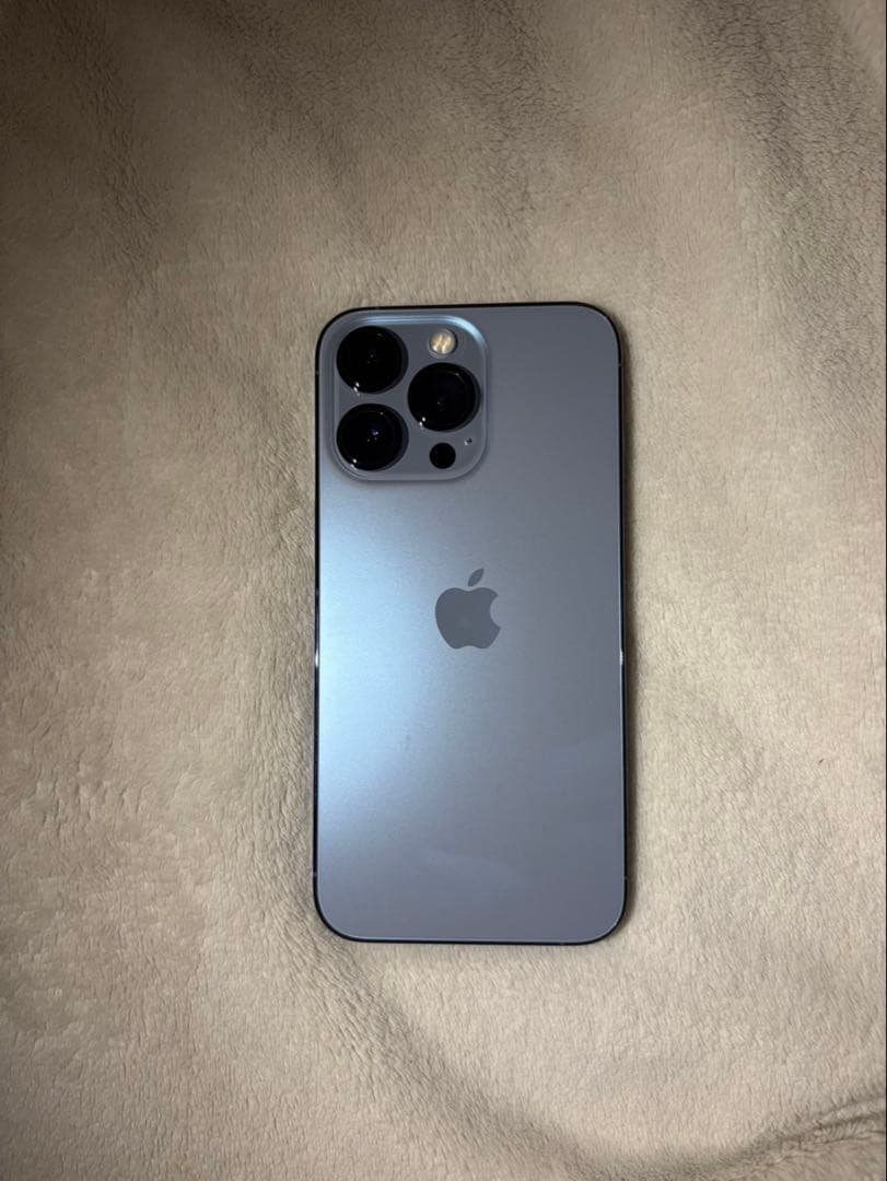 Apple iPhone 13 Pro シエラブルー