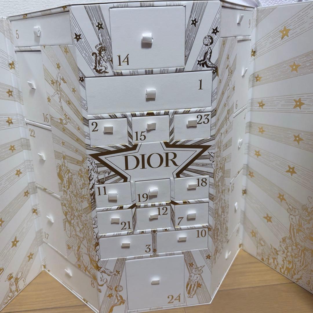 【新品未使用】Dior アドベントカレンダー 2025 中身全てあり