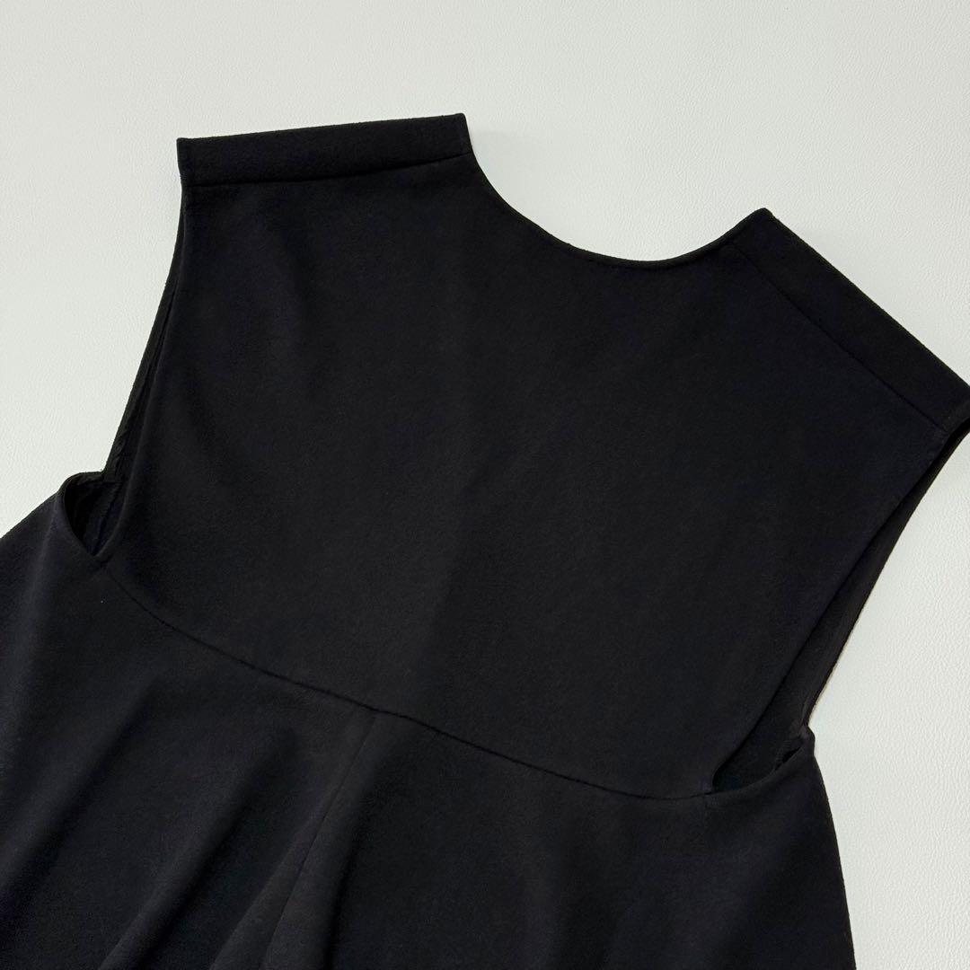 人気完売品✨ 25SS ビアズリー　ブークレフレアーベスト 黒