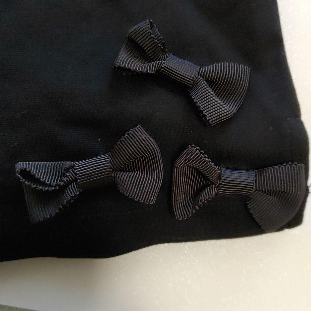 お値下げ！【✨未使用品✨】ローズティアラ　裾元にリボン付いたパンツ