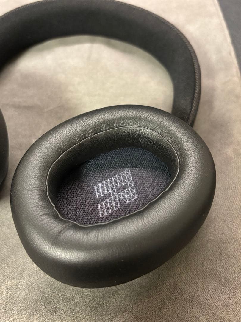 JBL LIVE 770 NC ブラック