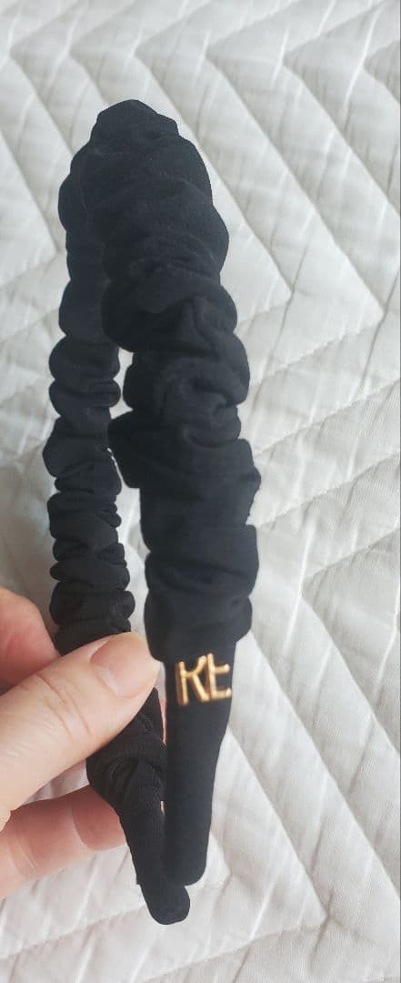 RE AKTUND 痛くならないカチューシャ