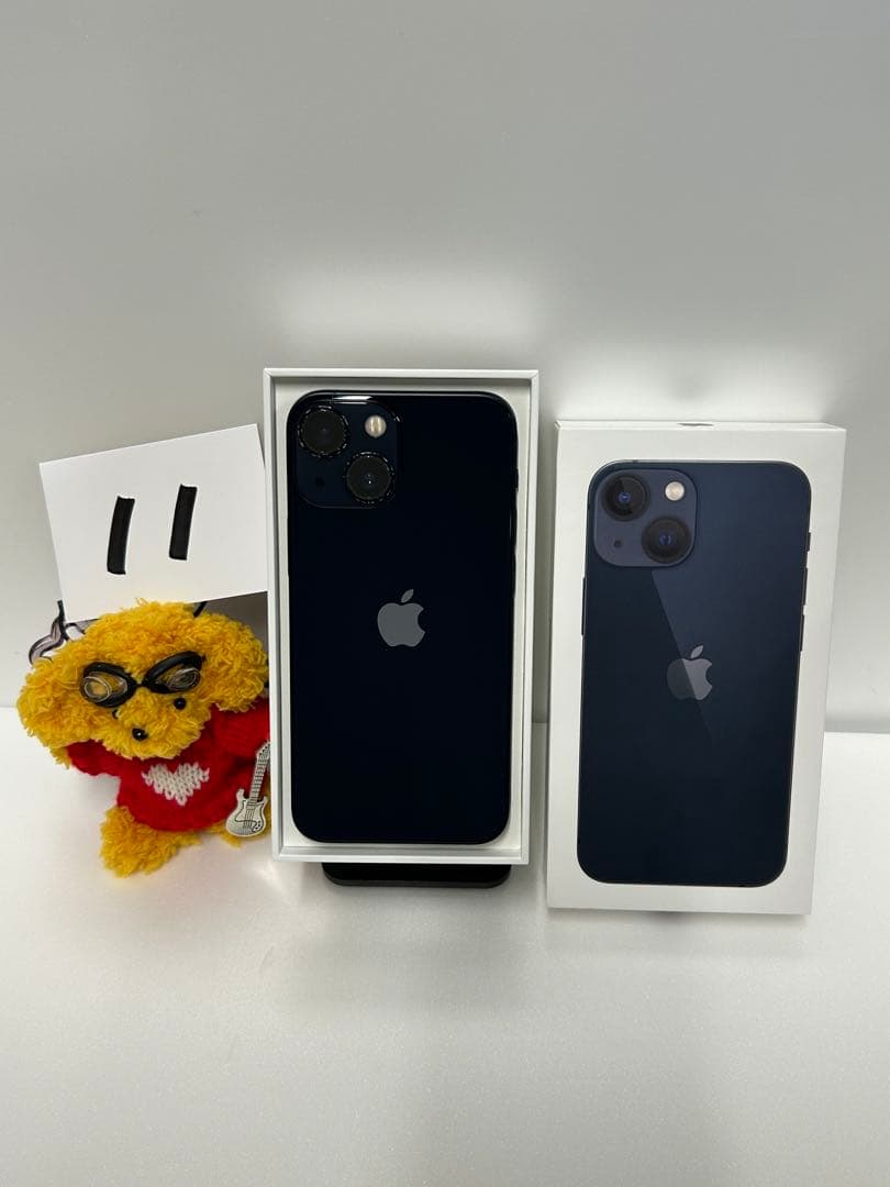 No.11 iPhone13mini 128GB ミッドナイト