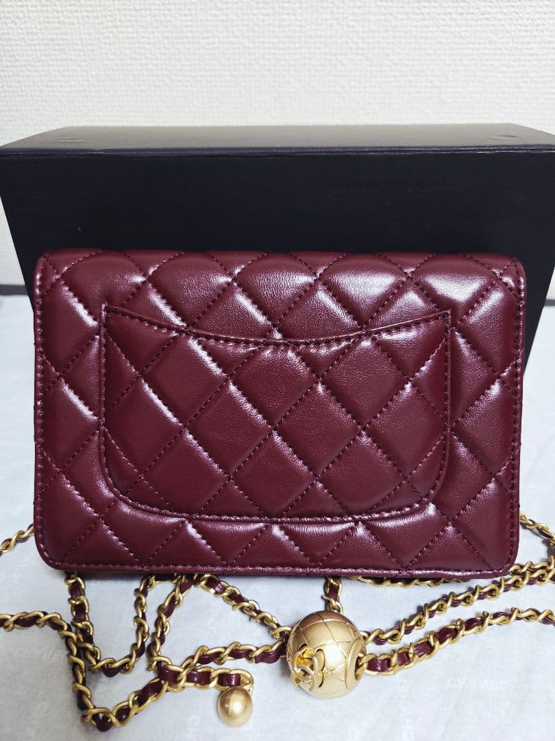 *ワインレッド レザーショルダーバッグ ゴールド*