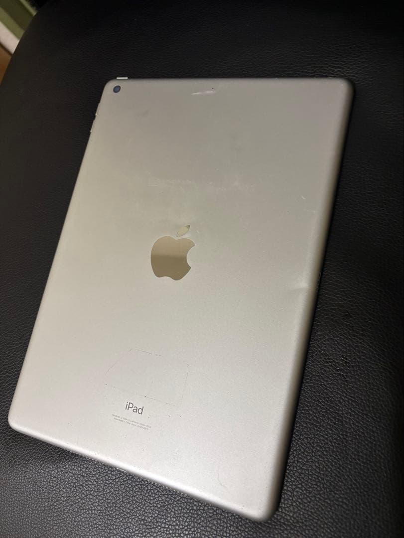 Apple iPad シルバー本体第9世代