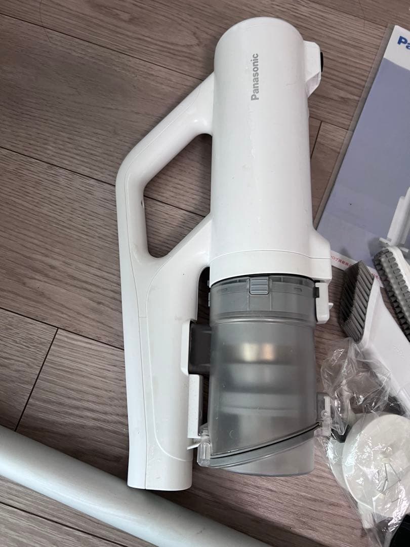 Panasonic スティッククリーナー MC-SB85K 2022年製