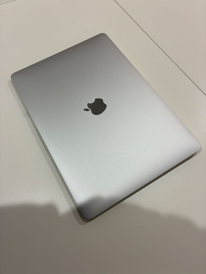 2020 Apple MacBook Air 13インチ 256GB シルバー