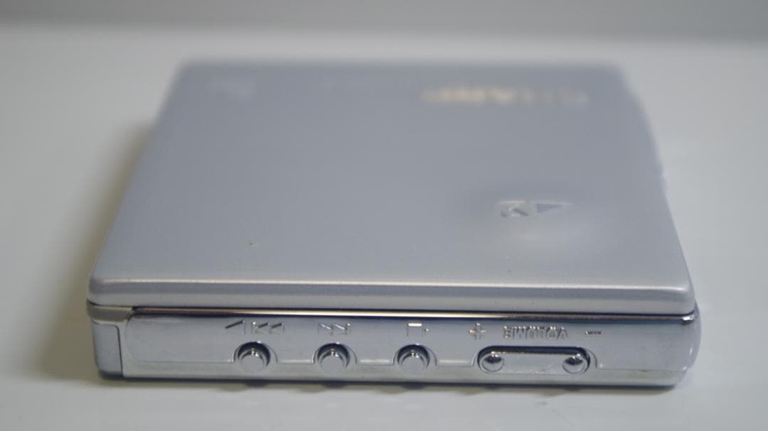 A4244 SHARP アウビィ MD-DS8-S MDプレーヤー シルバー