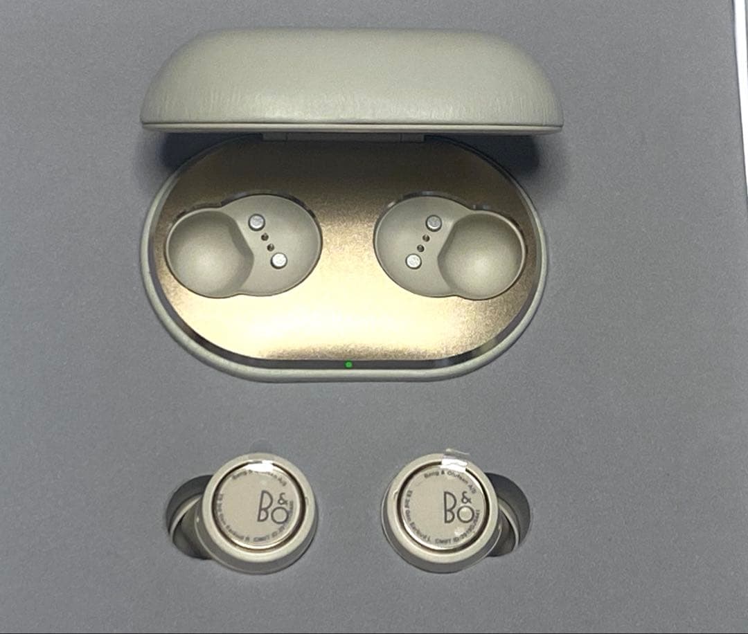 Bang&Olufsen Beoplay E8 3rdイヤホン　ゴールド