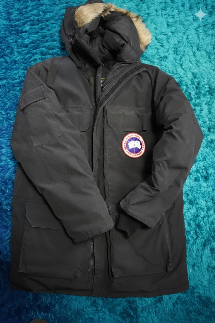 カナダグース   ブラック ダウンジャケット　日本XL