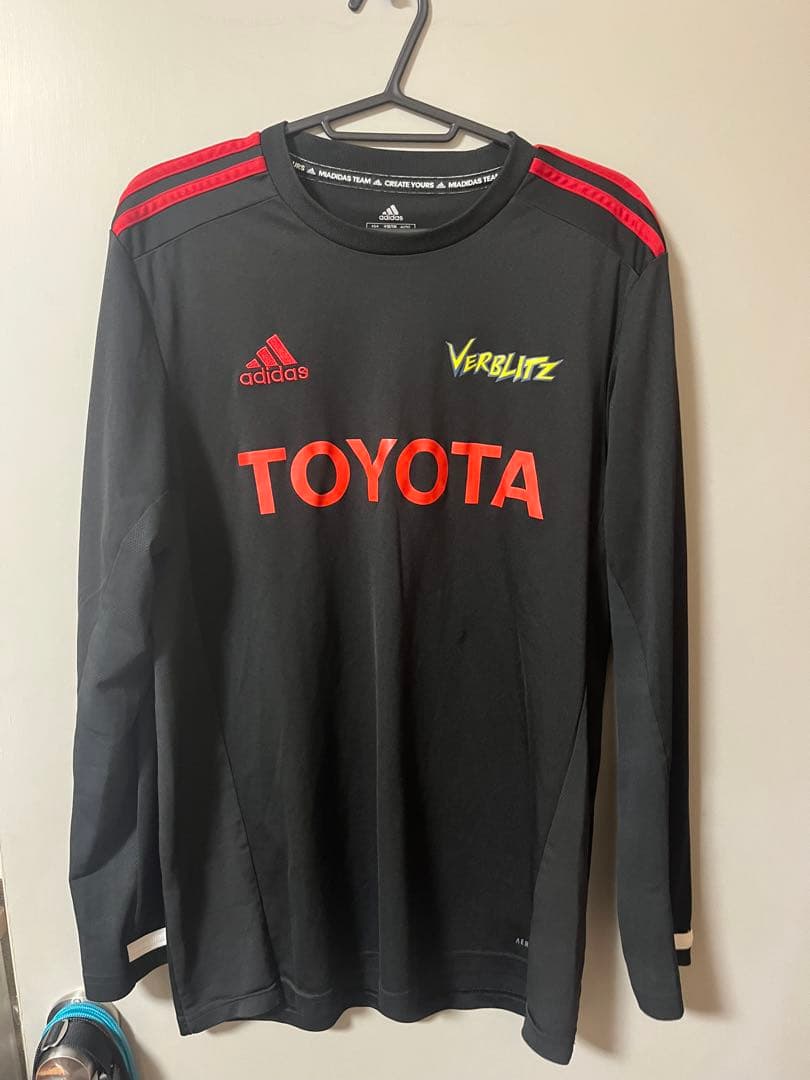 adidas TOYOTA VERBLITZ 長袖 ロンT