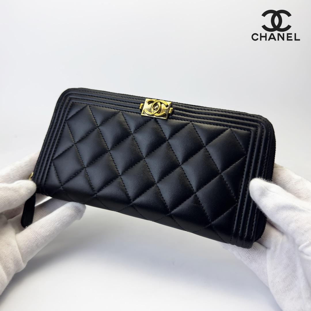 正規品　CHANEL ボーイシャネル　ゴールド金具　ラウンドファスナー　長財布