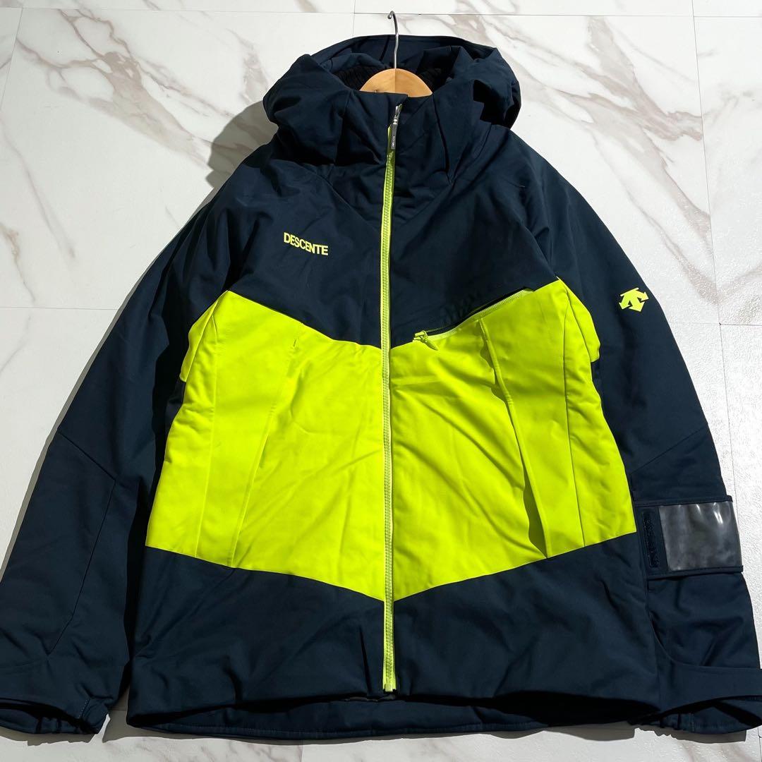 美品★デサント DESCENTE スキーウェア　スノーボード　セットアップ ロゴ