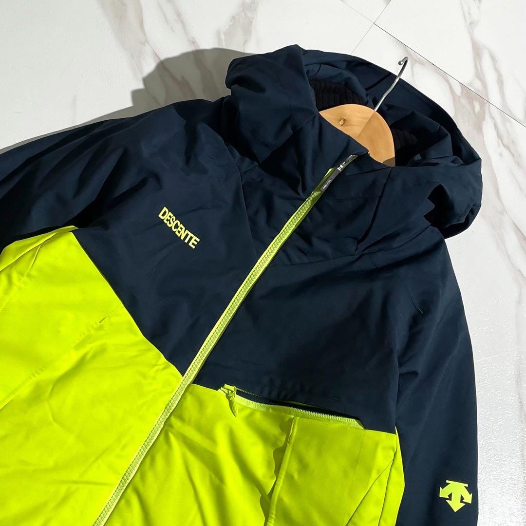 美品★デサント DESCENTE スキーウェア　スノーボード　セットアップ ロゴ
