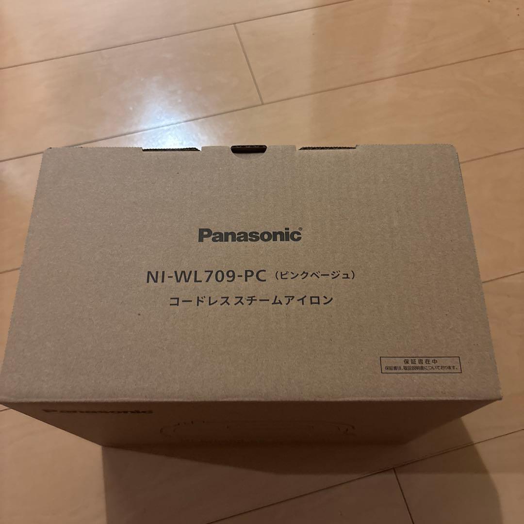 Panasonic コードレススチームアイロン NI-WL709-PC