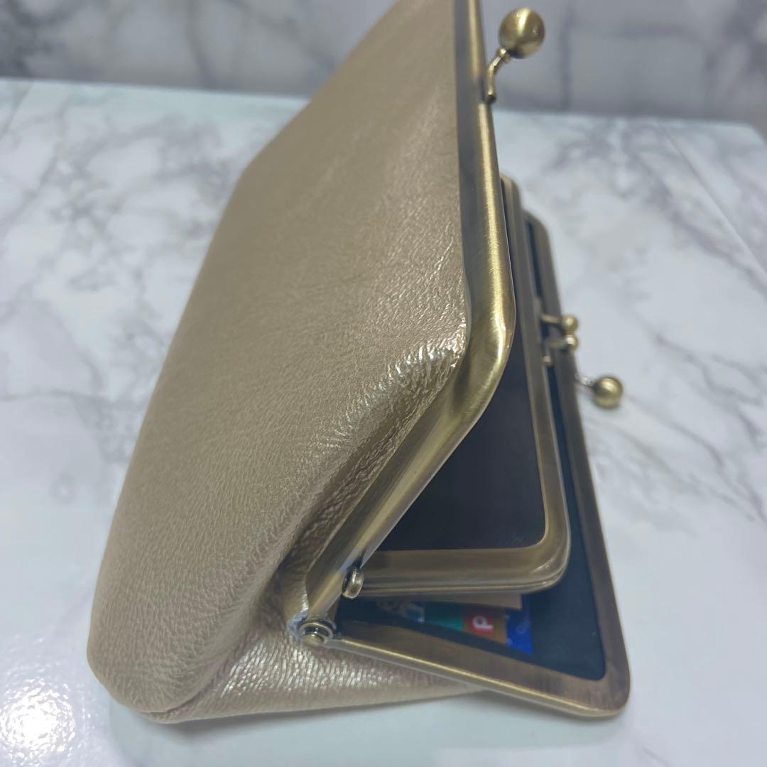 ハッピー　ハンドメイド本革がま口長財布