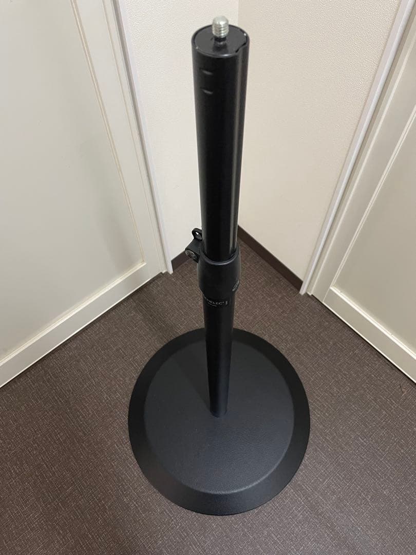 【送料込み・美品】GENELEC モニタースピーカー フロアスタンド 2本セット