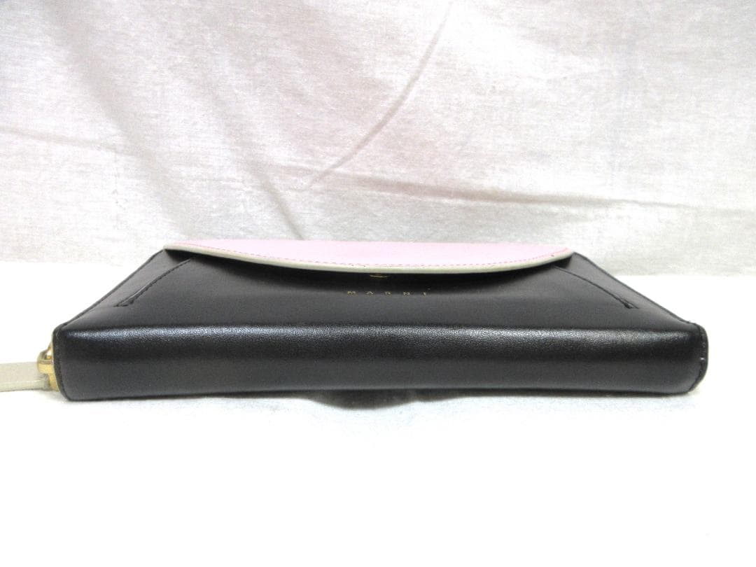 ぱ*ふ様 MARNI マルニ　イタリア製　ラウンドファスナー　長財布　未使用保管
