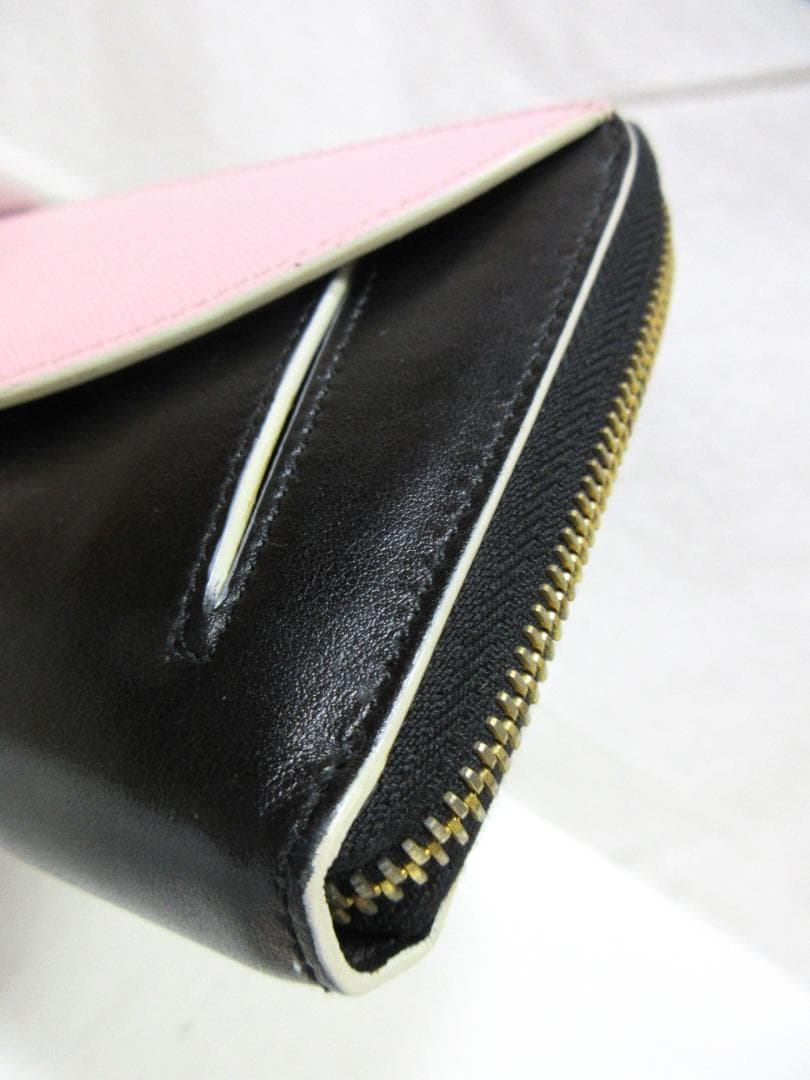 ぱ*ふ様 MARNI マルニ　イタリア製　ラウンドファスナー　長財布　未使用保管