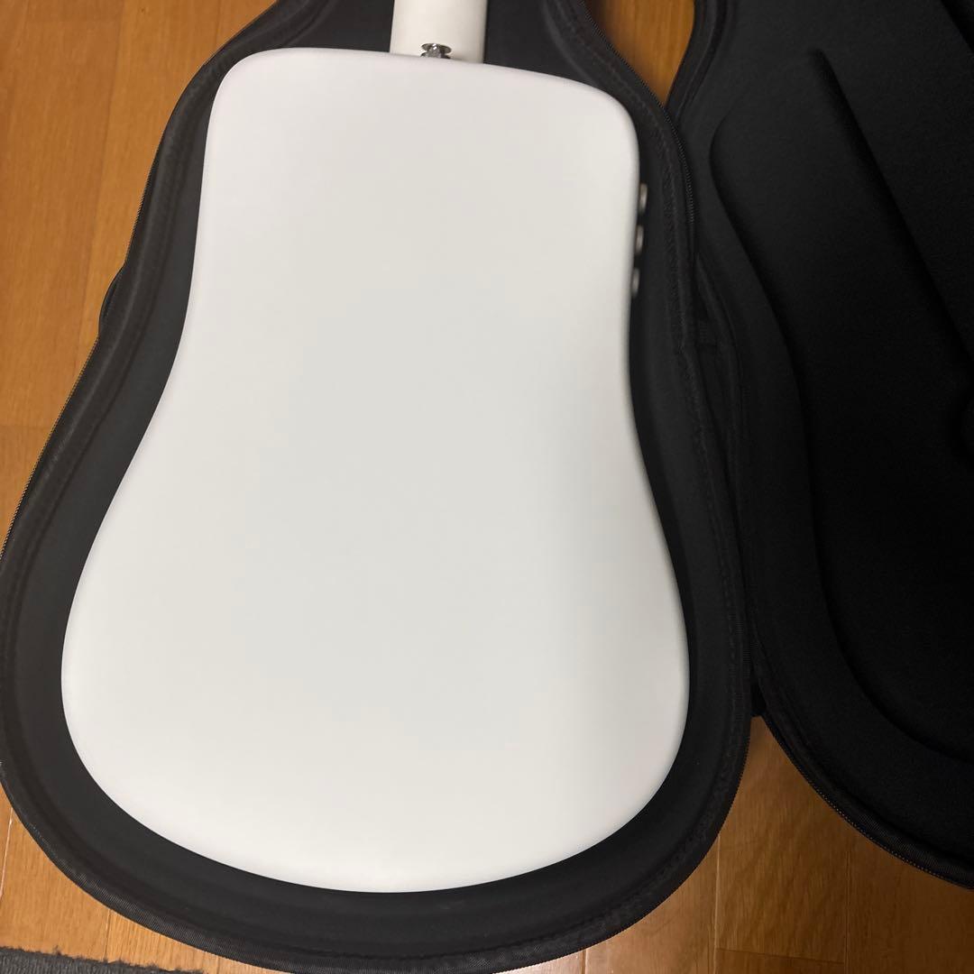 LAVA MUSIC LAVA ME2 FB白　ほぼ新品