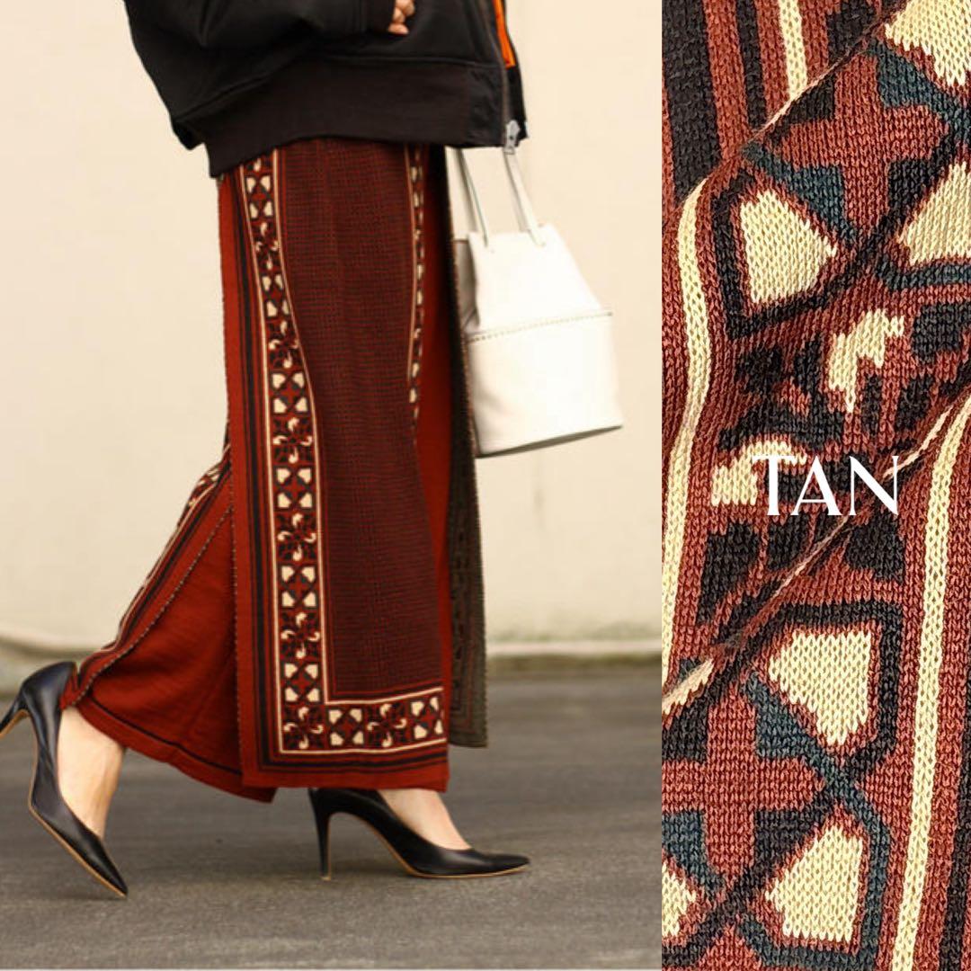 美品✨TAN 即完売品 タン タイルジャガード パンツ ニット