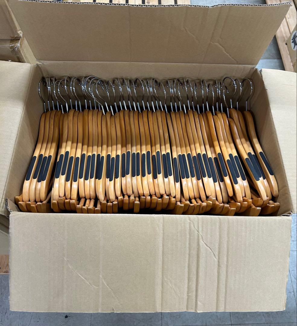 木製衣類滑り止め付きハンガー 88本セット 約43.5cm