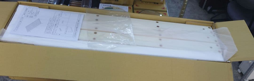 敷布団も使える木製シングルベッドフレーム　すのこベッド　LBR色