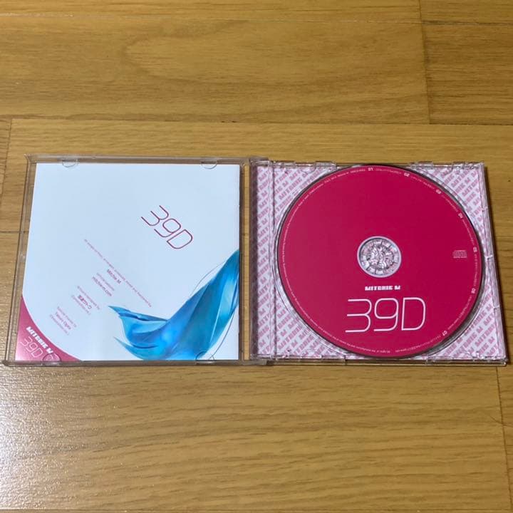 アニメ 39D / Mitchie M