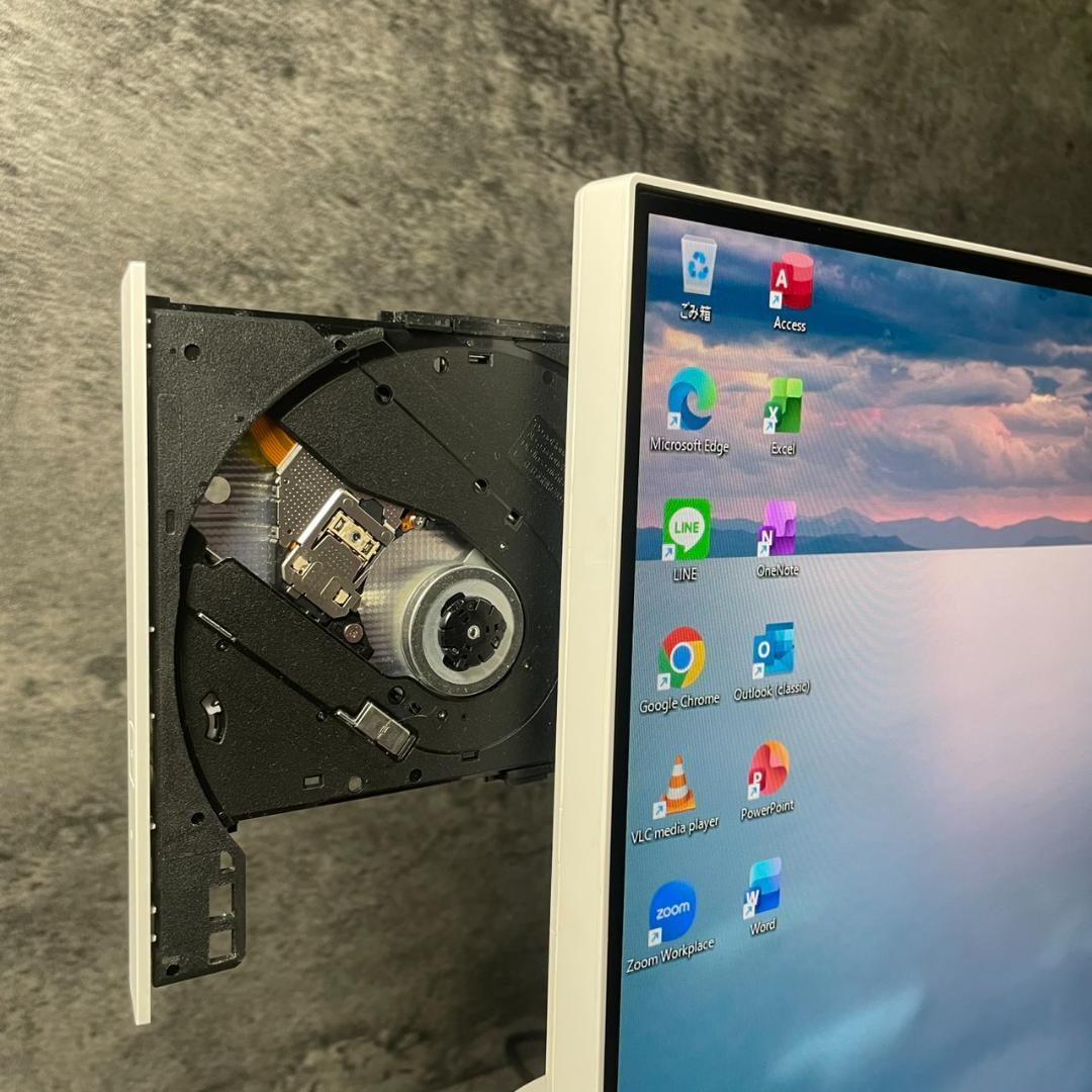 ★Windows11 最新オフィス2024 SSD　初期設定済すぐつかえます★