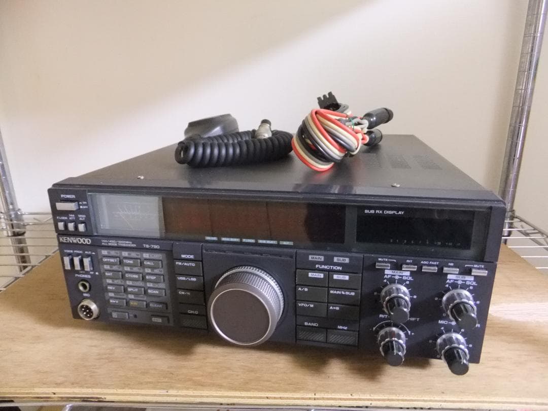 ☆ケンウッド　トリプルバンドオールモード機　TS-790S+UT-10（現状）