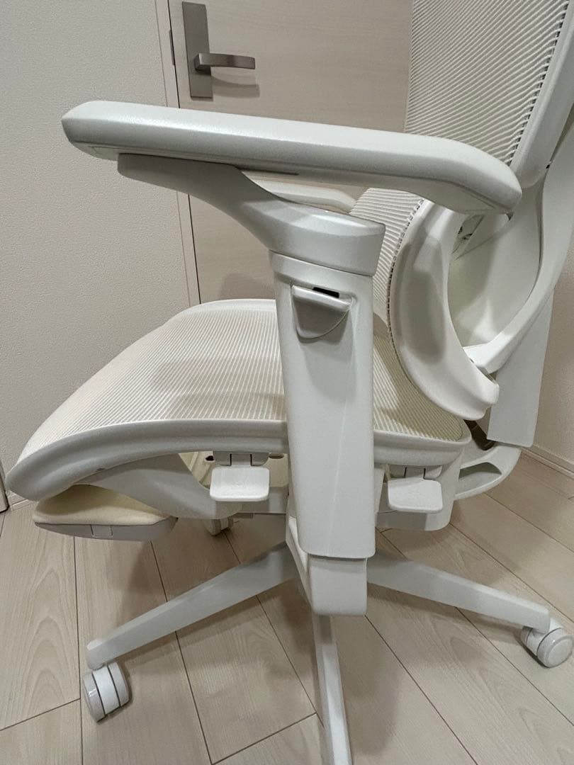 【1月25日まで 1万円値下げ中】Cofo Chair Pro2 ホワイト