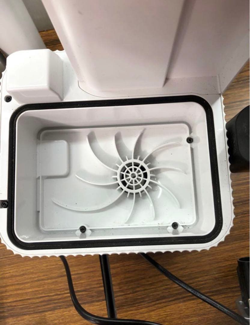 Shark 掃除機　CLEAN SENSE IQ IW3241JSL 送料無料