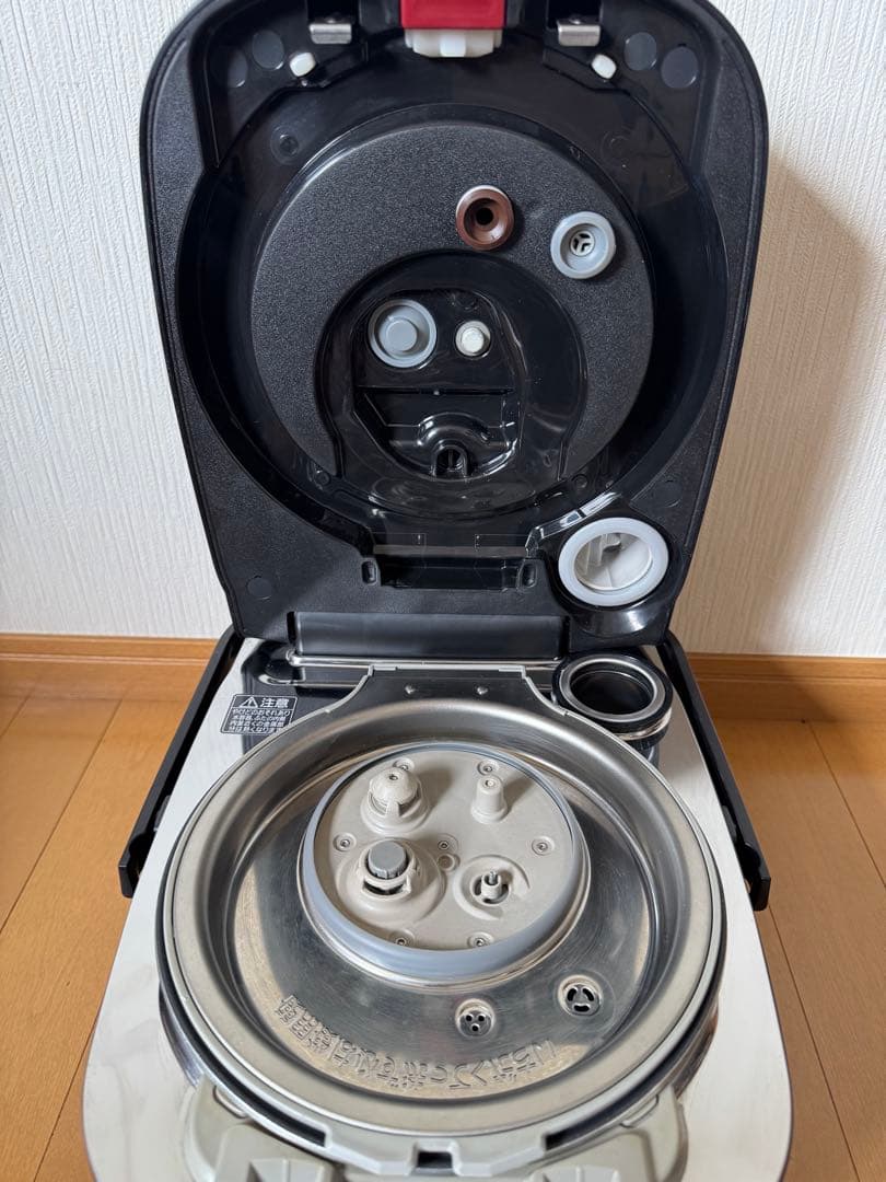 パナソニック　Wおどり炊き SR-VSX108