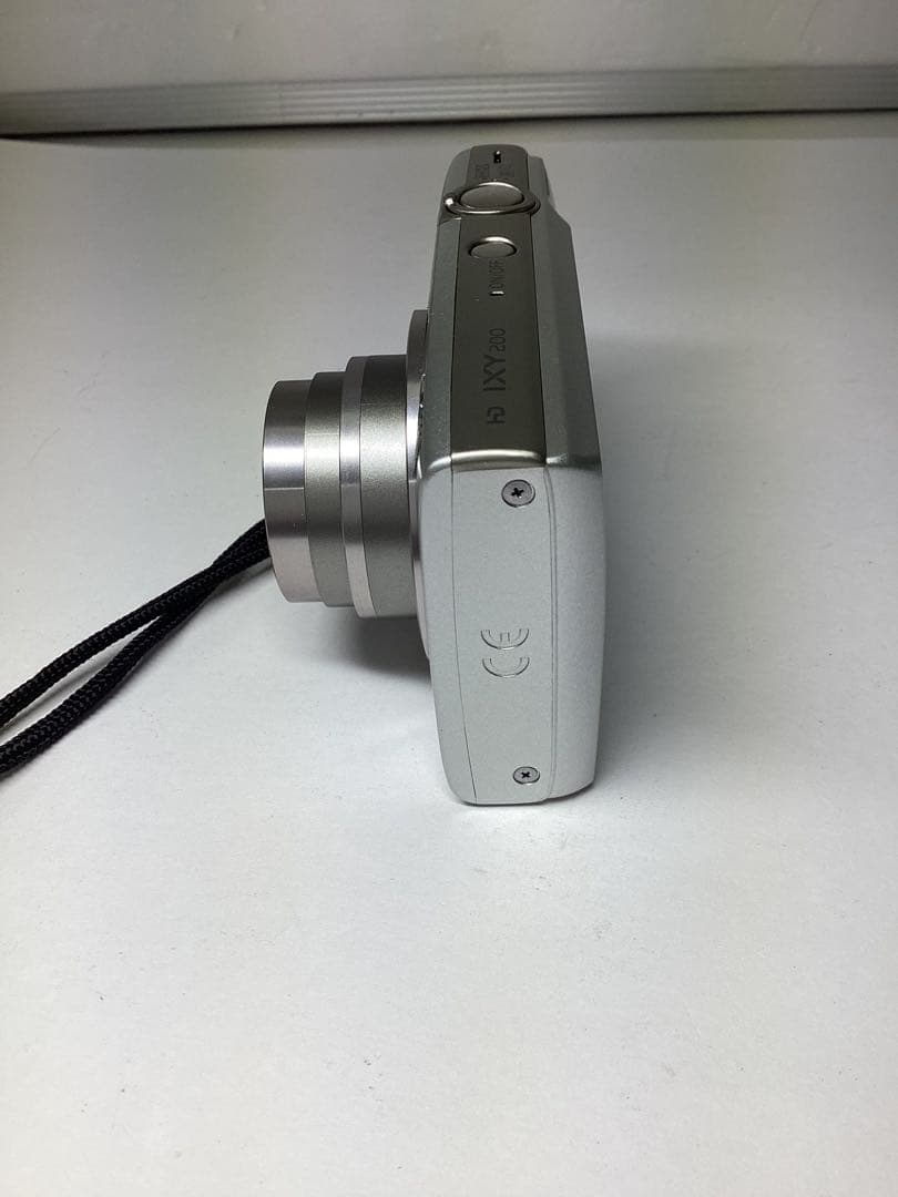 c*様 Canon IXY 200 デジタルカメラ 16GB付き 撮影可能