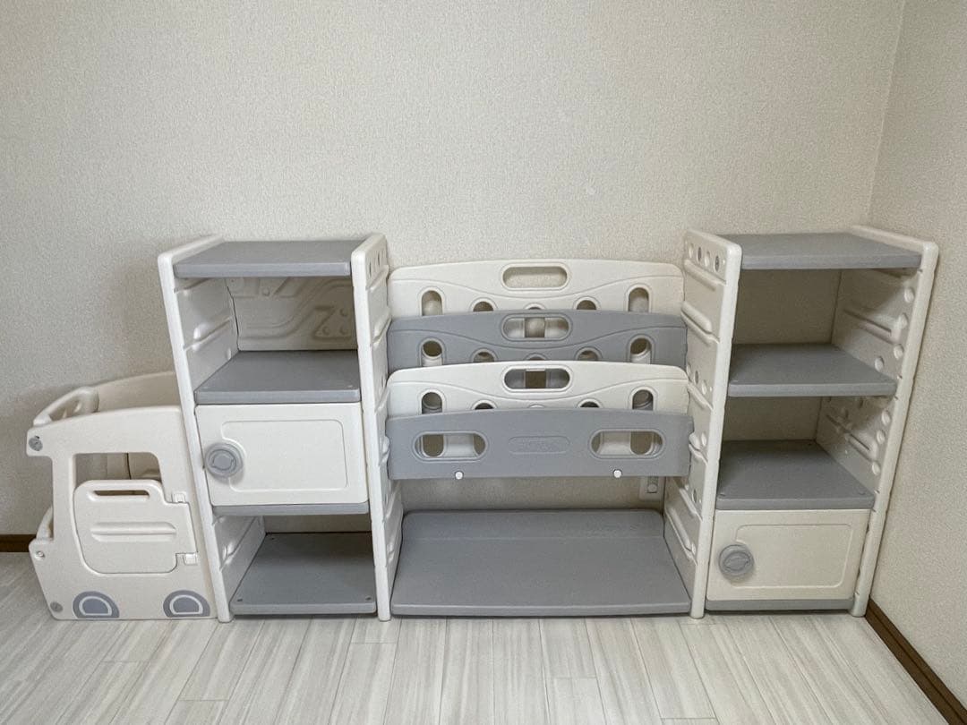 【極美品】 車型 絵本ラック おもちゃ収納 本棚 組み立て式