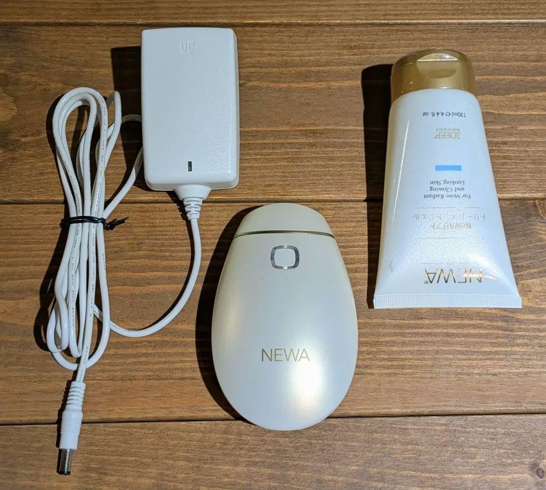 美顔器　NEWAリフト　未開封ジェル付